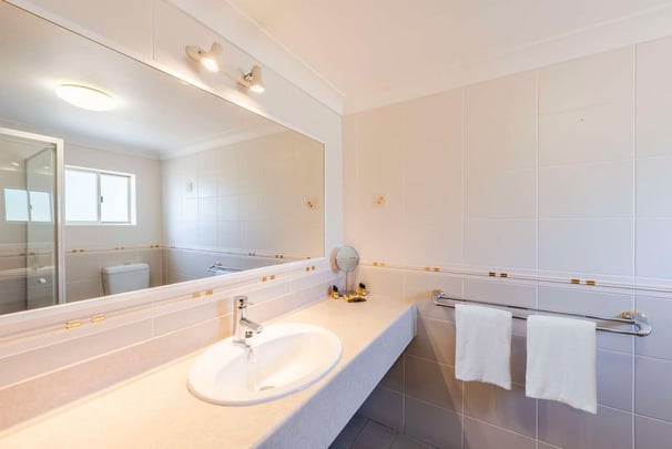 Executive Room - Bathroom