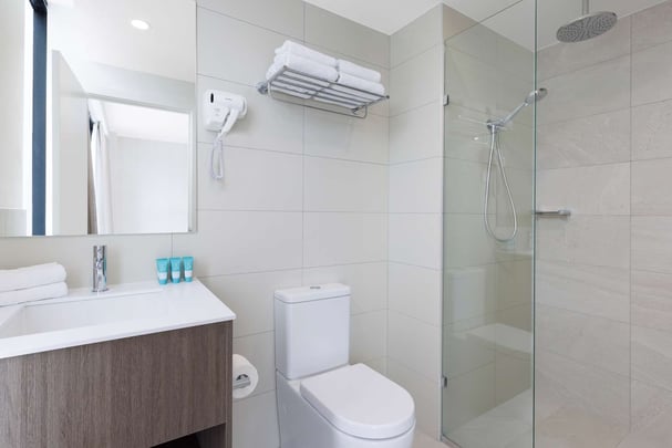 Executive Family Bathroom