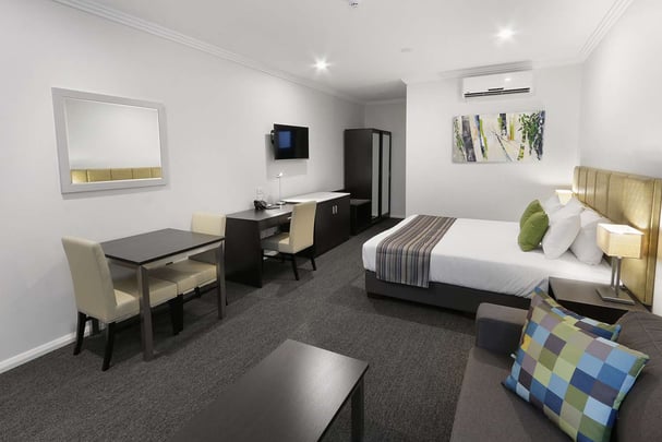 Superior King Room