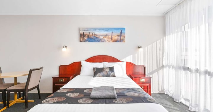 Superior 1 queen 1 single