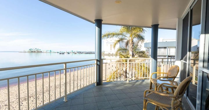 Ocean view suite balcony