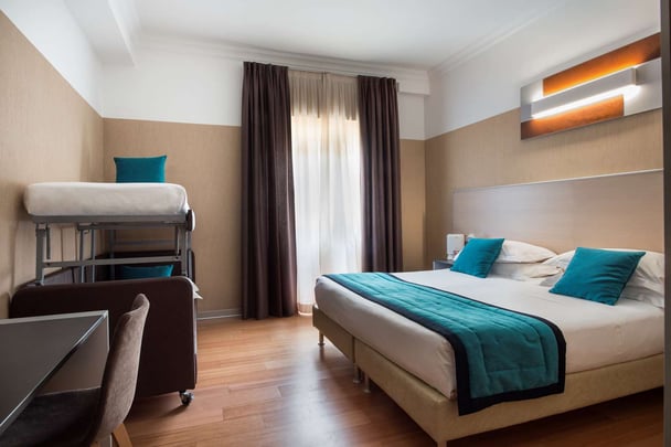 Camera family_BW Plus City Hotel