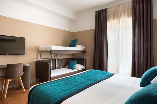 Camera family_BW Plus City Hotel