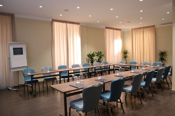 Meeting Venue Ladidà - U shape front