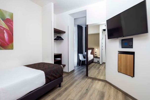 Economy Guest Room Single Bed