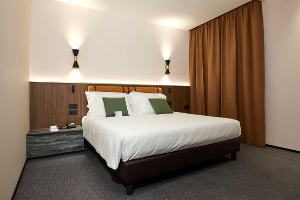 Junior Suite King Bed