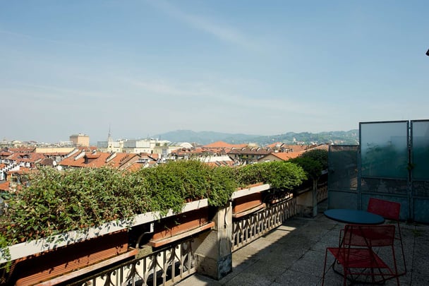 Superior Queen Bed Guest Room