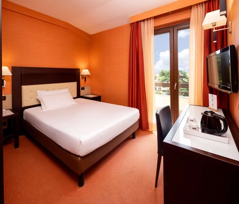 BW Gorizia Palace Hotel Rooms Economy Room with French Bed