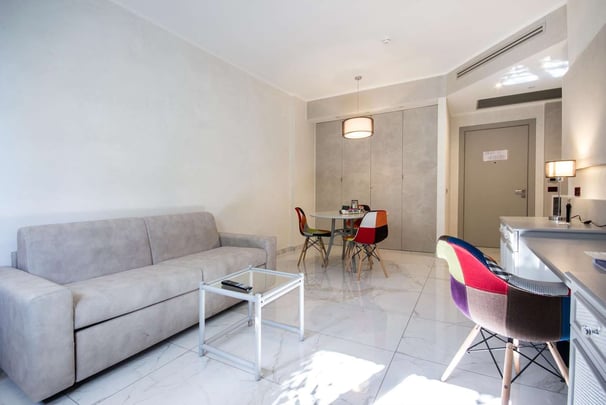 suite dependance living room