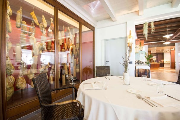 restaurant cellar room