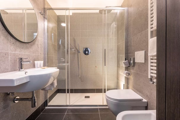 Bathroom Superior - Shower