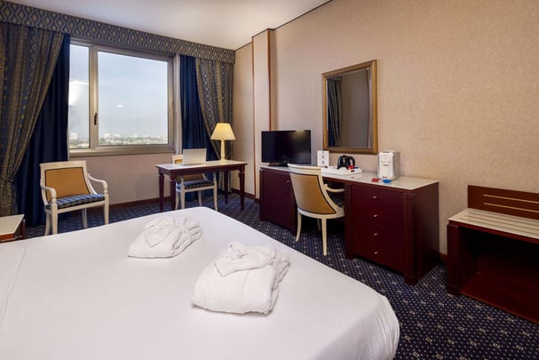 BW CTC Hotel Verona Room Executive Room King Size Bed