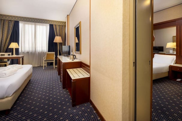 BW CTC Hotel Verona Room Family Connecting Room
