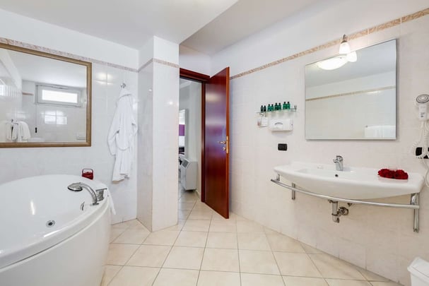 bagno junior suite