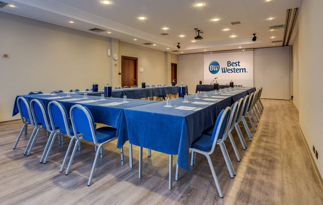 Blu Meeting Room
