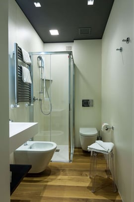 HTurismo bagno economy