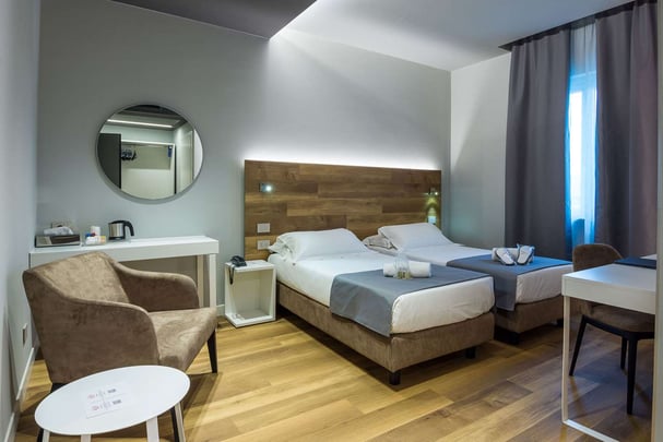 HTurismo twin executive