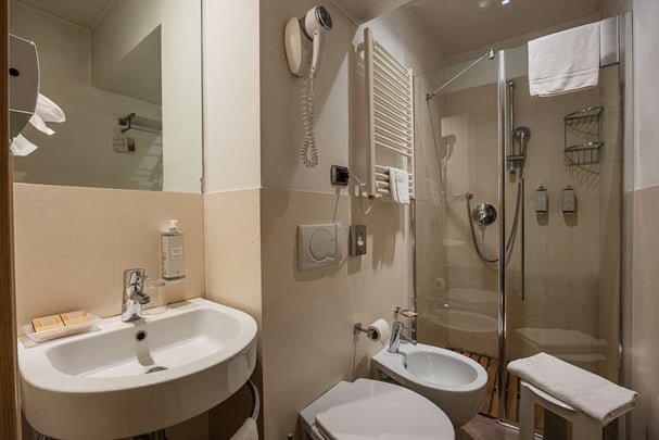 Single room bathroom
