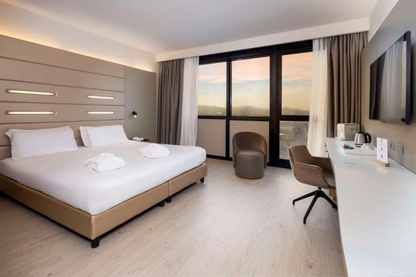BW Plus Tower Hotel Bologna Rooms Deluxe Double Room