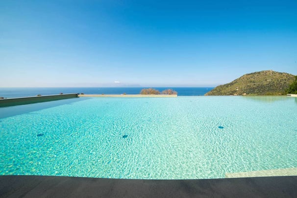 Panoramic Swimming Pool