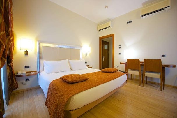 Double Standard Room