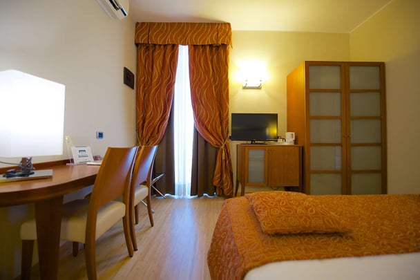 Double Standard Room