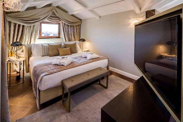 BW Continental Suite Bedroom