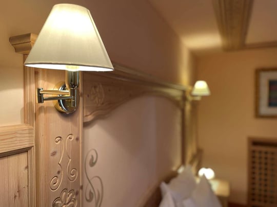 Comfort Room X3 Bed Details