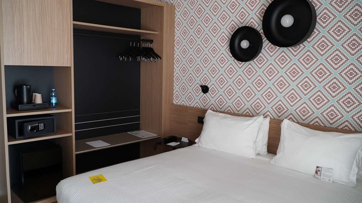 Queen Size Bed in the Family Guest Room