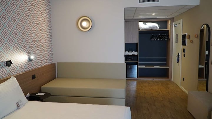 Guest Room with a Queen Bed and a Twin Bed