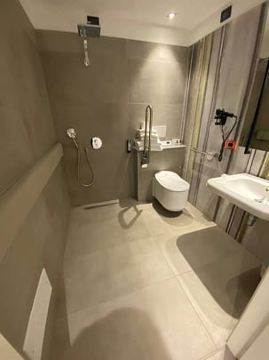 Accessible Guest Bath
