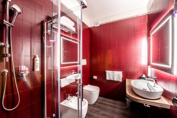 Bathroom Comfort Room