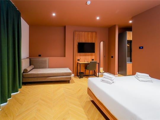 Triple room with patio