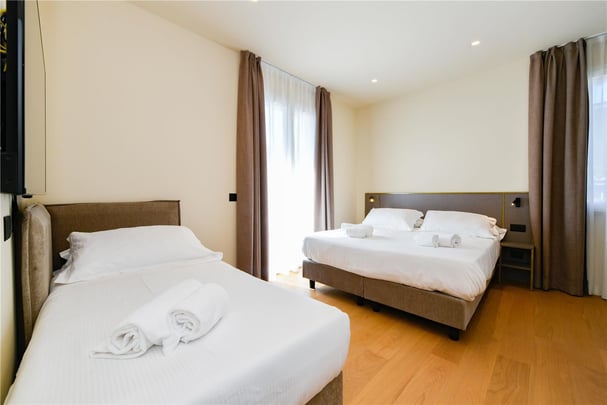 Apartment annex building