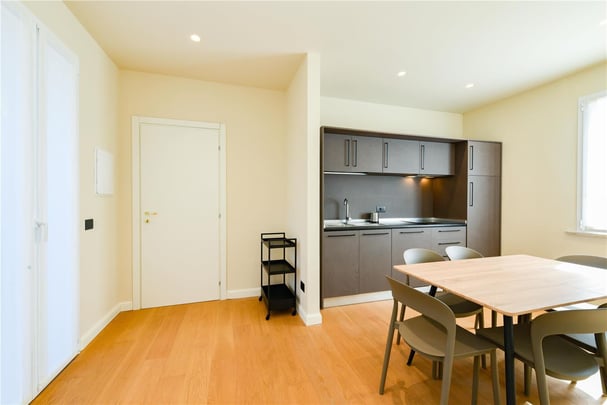 Apartment annex building