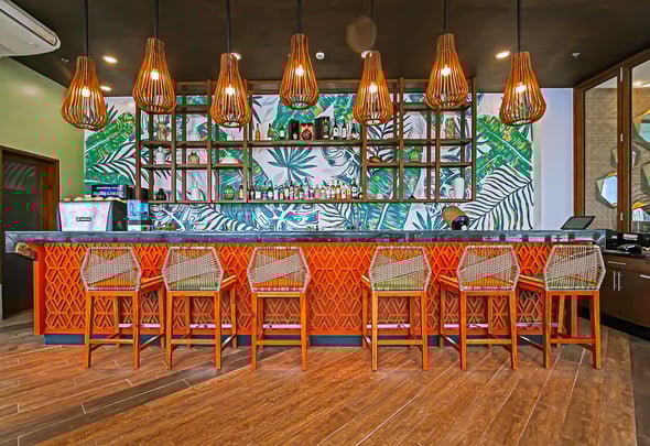 Alon Bar and Cocktail Lounge