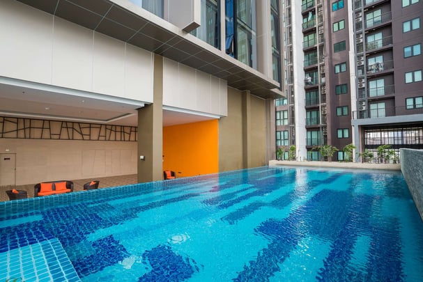 Outdoor Swimming Pool