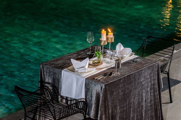 Restaurant Sitting Area