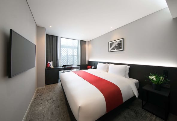 Hollywood Double Room