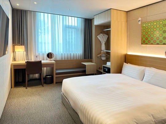 Accessible room (Connecting Room)