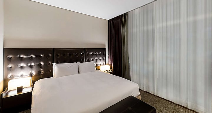 Premier Suite City view