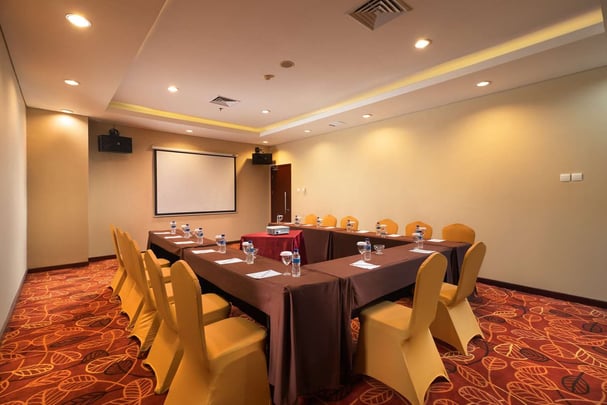 Attalea Meeting Room