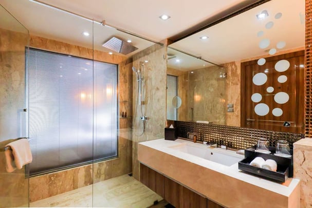 Deluxe Room - King Bed