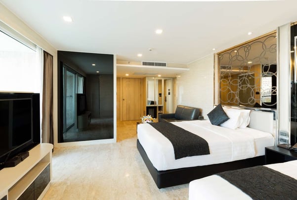 Junior Suite - Twin Beds