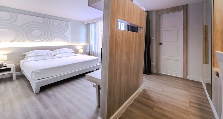 Deluxe Room - Double Bed