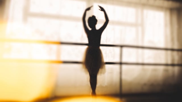 Showcase - Dancing!