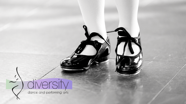 Mini Stars - Diversity Dance