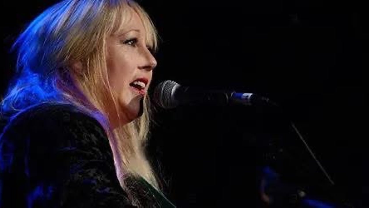 Folk Diva Vikki Clayton Folk ‘n’ Carols Special Christmas Concert