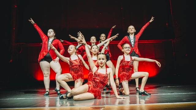 LDA Dance - LDA Christmas Display 