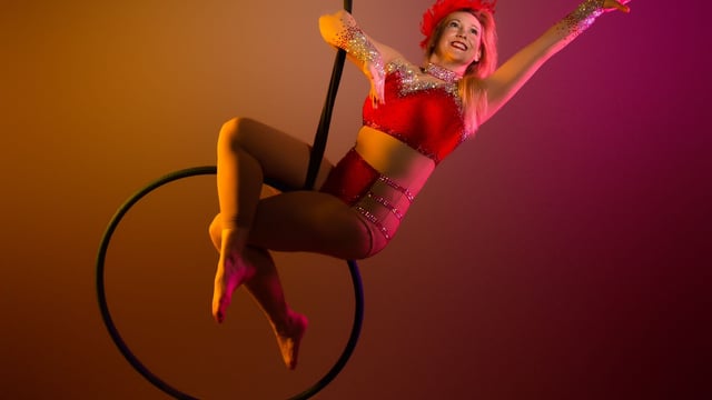 Luna Adult Showcase night  - Luna Acrobatics & Aerial Arts